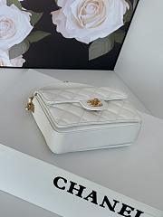 Chanel Mini Flap Bag Handle Caviar Gold White 19x14x4.5cm - 4
