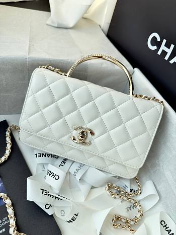 Chanel 24k Top Handle Wallet On Chain White Lambskin 19cm