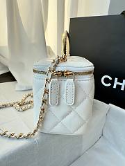 Chanel Vanity Top Handle Lambskin White 17cm - 5