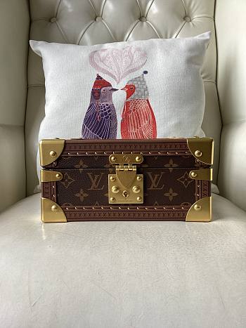 Louis Vuitton LV Coffret 8 Montres Watch Chest 35x20.5x13.5cm