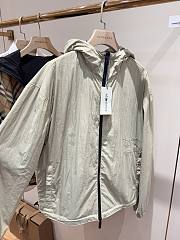 Burberry Jacket 05 - 4