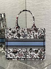 Dior Book Tote Latte Multicolor Cabinet Motif 36x18x28cm - 5