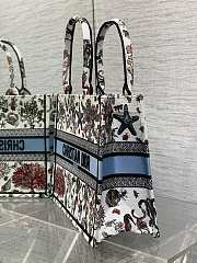 Dior Book Tote Latte Multicolor Cabinet Motif 36x18x28cm - 3