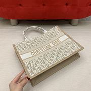 Dior Medium Book Tote Natural Oblique 36.5x28x16.5cm - 2