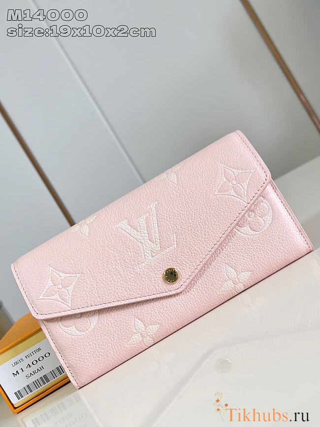 Louis Vuitton LV Sarah Wallet Pink 19x10.5x2cm - 1