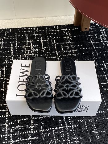 Loewe Petal Anagram Slide Calfskin Black 