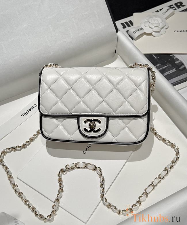 Chanel Wallet On Chain White Black 19.5x13.5x7cm - 1