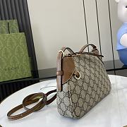 Gucci GG Emblem Small Shoulder Bag Brown 24.5x16x5cm - 6