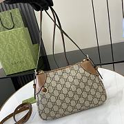 Gucci GG Emblem Small Shoulder Bag Brown 24.5x16x5cm - 3