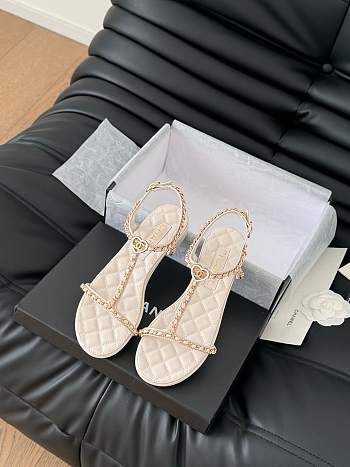 Chanel White Sandal 06