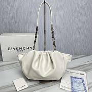 Givenchy Kenny Bag Shoulder Bag White 32x22x17cm - 3