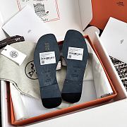 Hermes Oran Sandal Rose Porcelaine Slides - 4