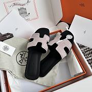 Hermes Oran Sandal Rose Porcelaine Slides - 2