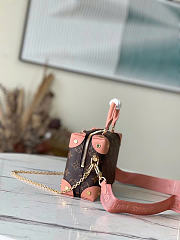 Louis Vuitton LV Petite Malle Soup Pink 20 x 14 x 7.5 cm - 5