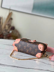 Louis Vuitton LV Petite Malle Soup Pink 20 x 14 x 7.5 cm - 4
