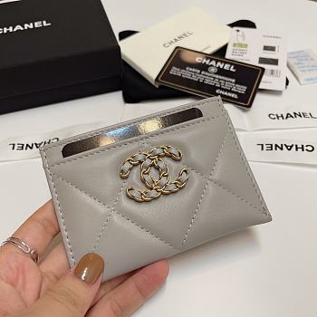 Chanel 19 Card Holder Light Grey 7.5 × 11.2 × 0.5 cm