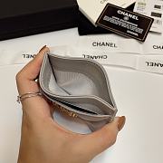 Chanel 19 Card Holder Light Grey 7.5 × 11.2 × 0.5 cm - 3