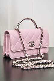 Chanel Clutch With Chain Calsfkin Light Pink Silver 18.5x11x6cm - 2