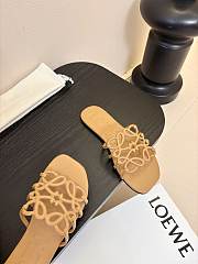 Loewe Petal Anagram Slide Calfskin Beige - 2