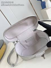 Louis Vuitton LV Vanity Chain Pouch Grey 19x11.5x6.5cm - 6