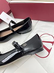 Valentino Garavani Patent Black Mary Jane Flats - 3