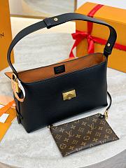 Louis Vuitton LV Low Key Messenger Black Bag 30x18x12cm - 2