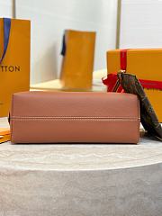 Louis Vuitton LV Low Key Messenger Cognac Bag 30x18x12cm - 3