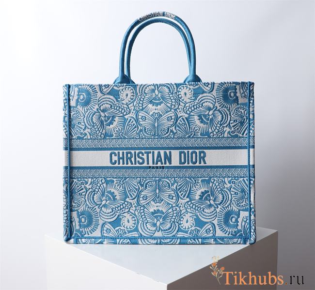 Dior Large Book Tote Celestial Blue White D-Butterfly 42x18x35cm - 1