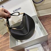Burberry Knight Arc Bag Black 28.5x15x22cm - 2
