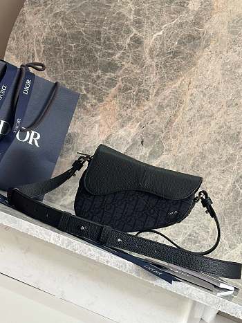 Dior Mini Saddle Bag Black Oblique Jacquard 19.5x15x5.5cm 
