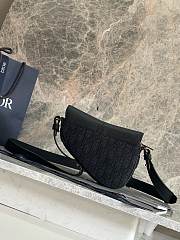 Dior Mini Saddle Bag Black Oblique Jacquard 19.5x15x5.5cm  - 3