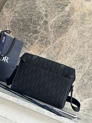 Dior Hit the Road Messenger Bag Flap Black 24x18x8cm - 3