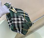 Burberry Medium Peg Duffle Bag Knight Green 28x16.5x33.5cm - 5