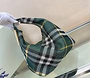 Burberry Medium Peg Duffle Bag Knight Green 28x16.5x33.5cm - 4