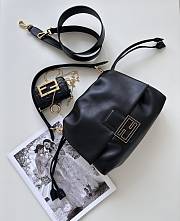 Fendi Mamma Baguette Medium Black Leather Bag 26.5x18x8.5cm - 4