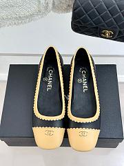 Chanel Leather Scalloped Pumps Beige Black - 5