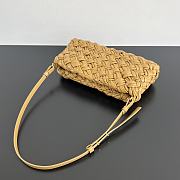Bottega Veneta Kalimero Cha-Cha Bag Beige 28.5x15x6cm - 3