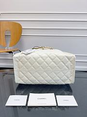 Chanel Medium 25C Bag White Lambskin Hobo 40x30x15cm - 3