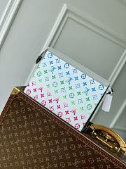 Louis Vuitton LV Monogram Iridescent Pochette Voyage 26x20x5cm - 3