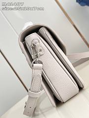 Louis Vuitton LV Pochette Métis Brume Gray 25x19x7cm - 3