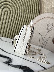 Chanel 25p Backpack White Lambskin 18x13x9cm - 2
