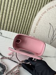 Chanel Top Handle Vanity Case Pink Caviar 17x8x9.5cm - 4