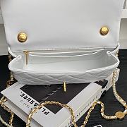 Chanel Folding Bag White Lambskin 22x15x5.5cm - 2