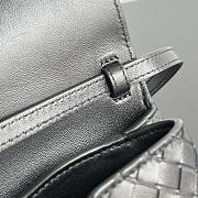 Bottega Veneta Knot Lock Black Bag 25x16x5.5cm - 2