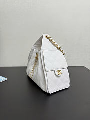 Chanel 25 Small Handbag White Calfskin Gold 30x26x14cm - 6