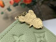 Louis Vuitton LV x TM Romy Card Holder Green 12x8cm - 3