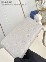 Louis Vuitton LV Zippy Wallet Grey 19.5x10.5x2.5cm - 3