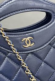 Chanel Nano 31 Bag Leather Navy Blue 20.5x17.5cm - 4