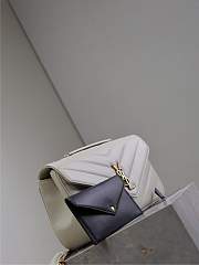 YSL Loulou Medium Matelassé Lambskin White 29x17x8cm - 6