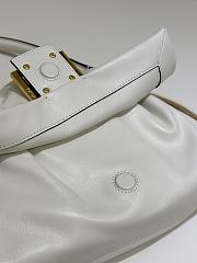 Fendi Mamma Baguette Medium White Leather Bag 26.5x18x8.5cm - 3